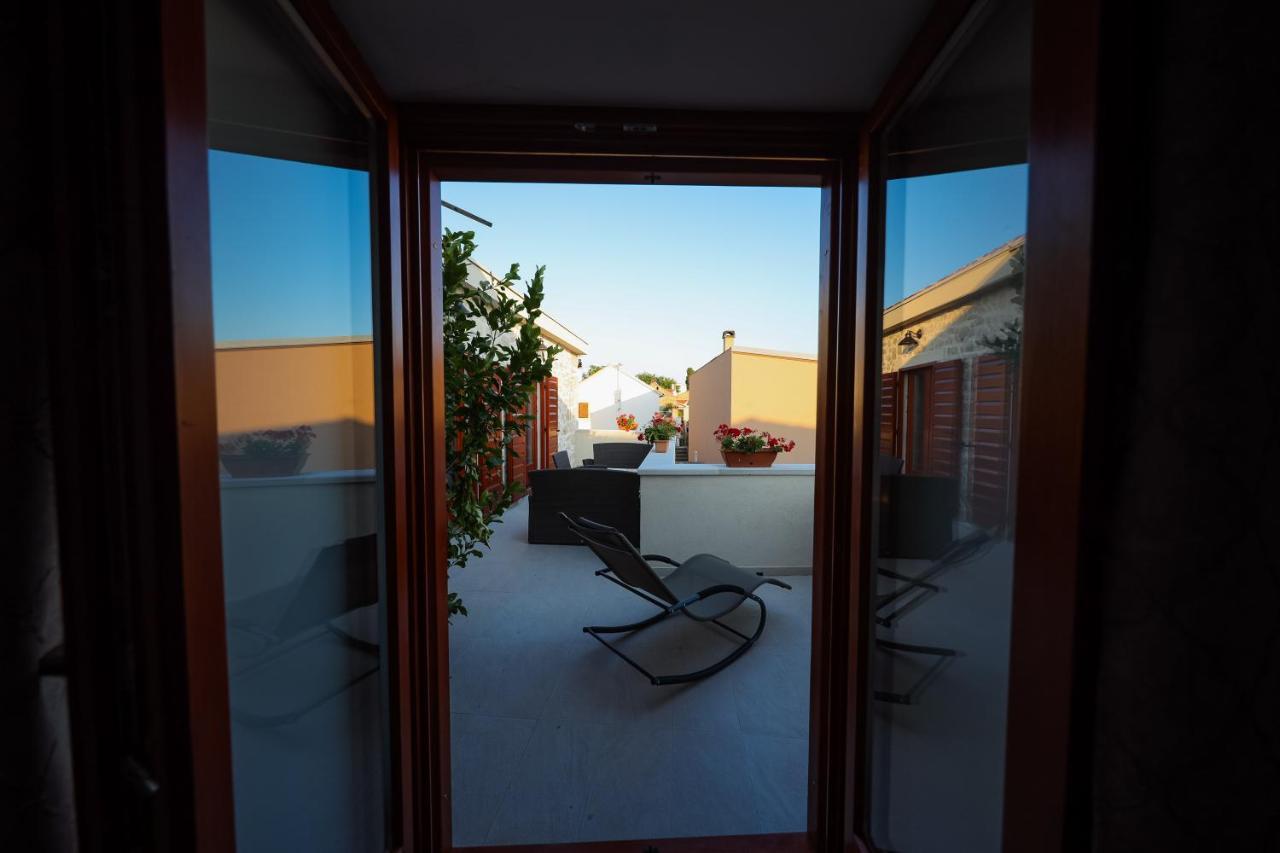 Holiday Home Mare Petrcane Exterior foto