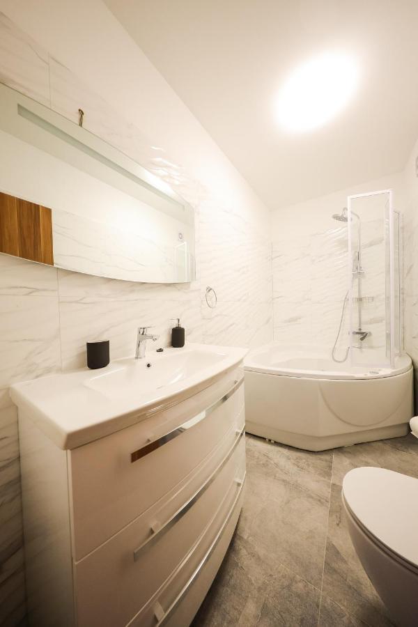 Holiday Home Mare Petrcane Exterior foto